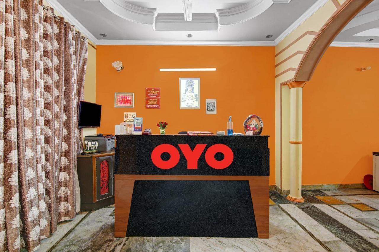 Oyo Galaxy Plaza Hotel Ghaziabad Eksteriør billede